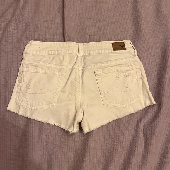 American Eagle Outfitters Stretch White Jean Shorts 2 - Picture 2 of 3